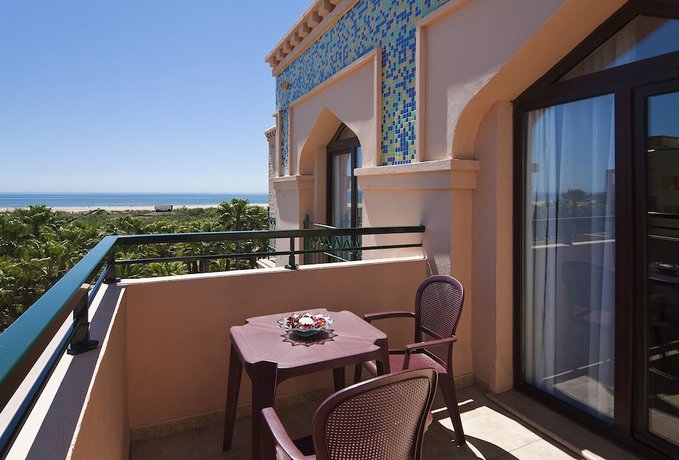 Imagen de la habitación del Hotel Playacanela. Foto 7