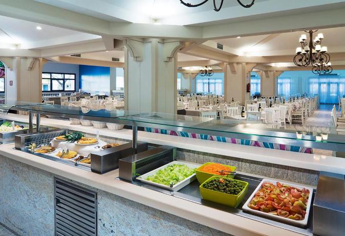 Imagen del bar/restaurante del Hotel Playacanela. Foto 5