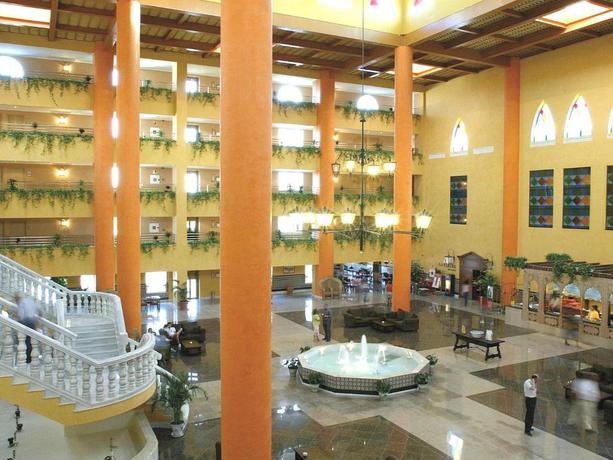 Imagen de los interiores del Hotel Playacartaya Aquapark & Spa. Foto 23