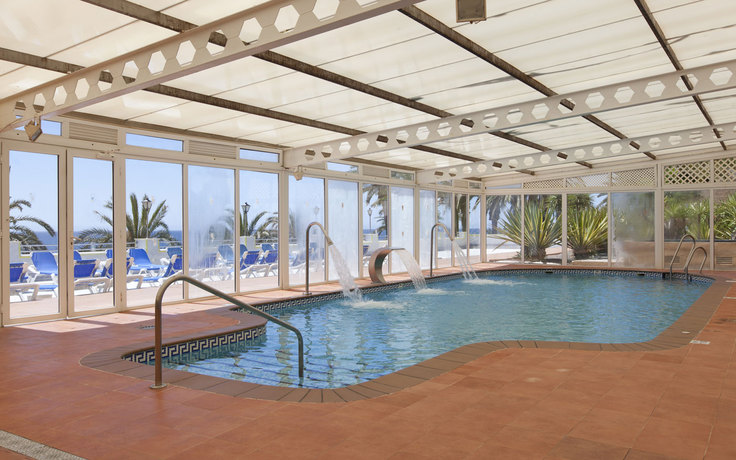 Imagen de la piscina del Hotel Playadulce. Foto 15