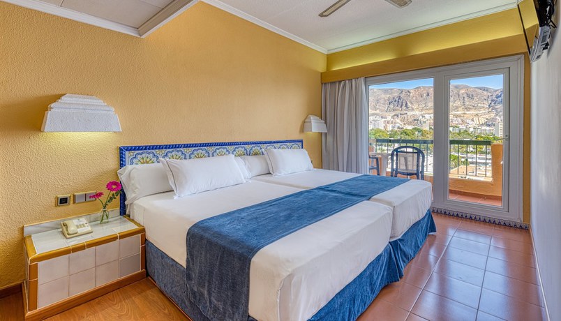 Imagen de la habitación del Hotel Playadulce. Foto 3