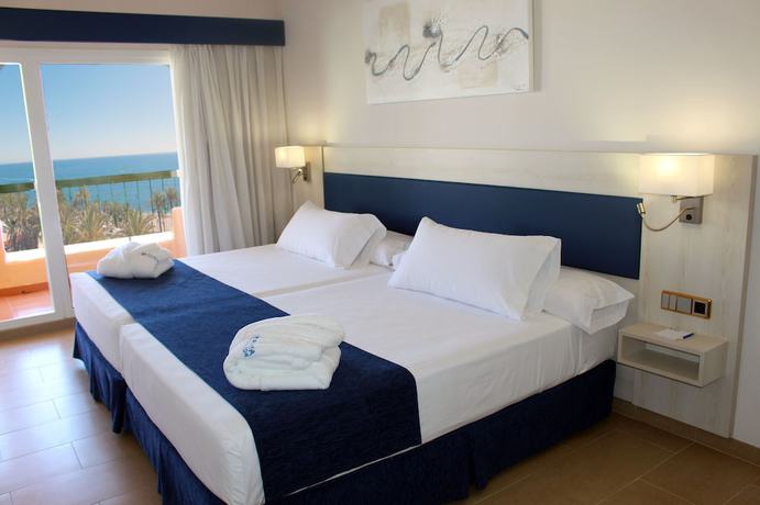 Imagen de la habitación del Hotel Playadulce. Foto 8