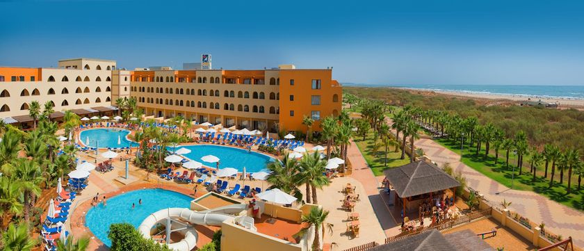 Imagen general del Hotel Playamarina Spa. Foto 3