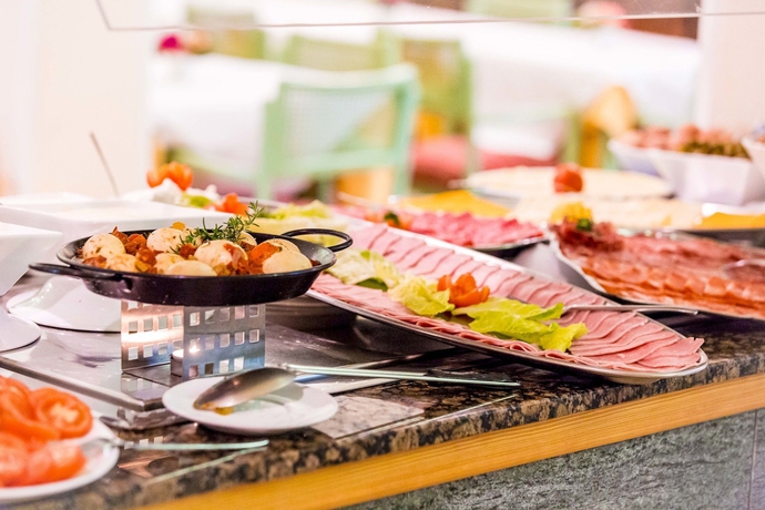 Imagen del bar/restaurante del Hotel Playas Paguera. Foto 4