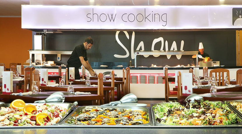 Imagen del bar/restaurante del Hotel Playas de Guardamar. Foto 5