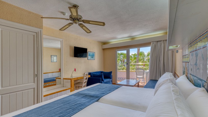 Imagen de la habitación del Hotel Playavera - Naturist Friendly. Foto 4