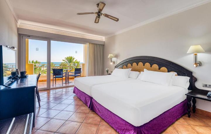 Imagen general del Hotel Playazimbali. Foto 2