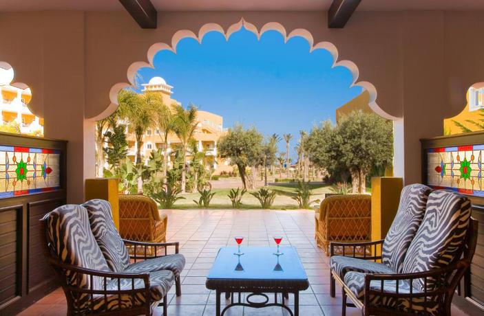 Imagen general del Hotel Playazimbali. Foto 17