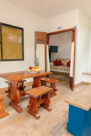 Imagen general del Hotel Playazul Cove&ntilde;as. Foto 5