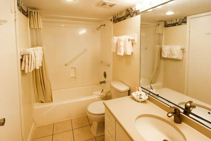Imagen de la habitación del Hotel Players Club Resort. Foto 8