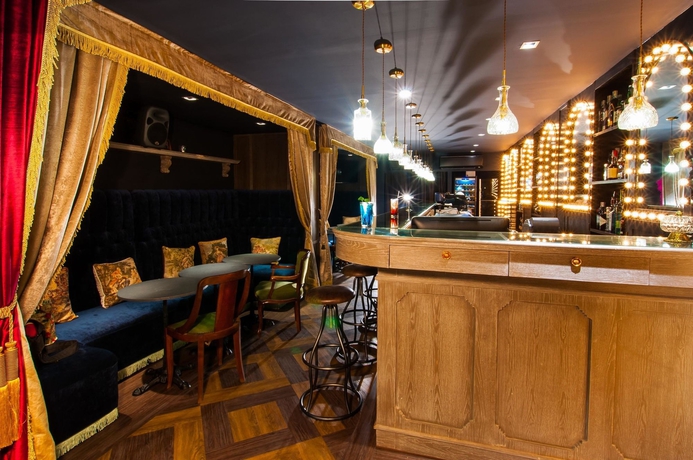 Imagen del bar/restaurante del Hotel Playhaus Thonglor. Foto 3