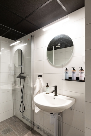 Imagen de la habitación del Hotel Playhotel. Foto 12