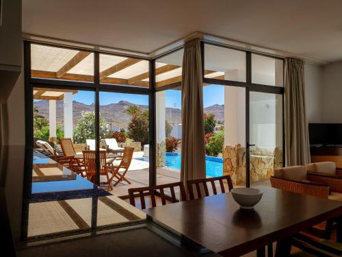Imagen de la habitación del Hotel Playitas Villas- Sports Resort. Foto 16