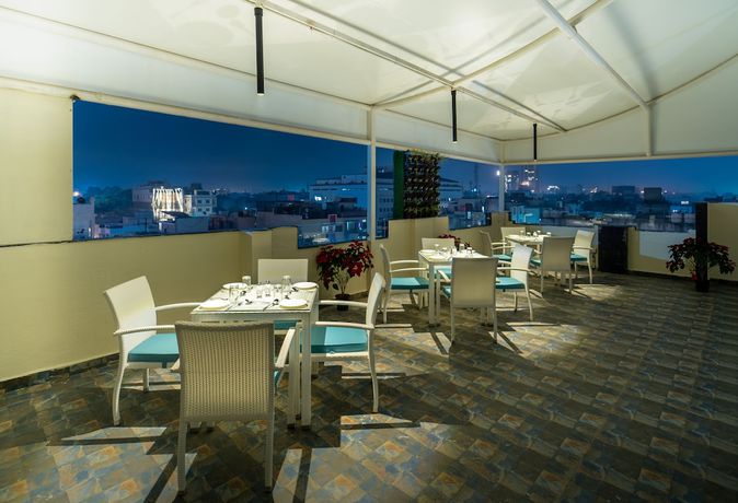 Imagen del bar/restaurante del Hotel Playotel Inn Scheme 114. Foto 3