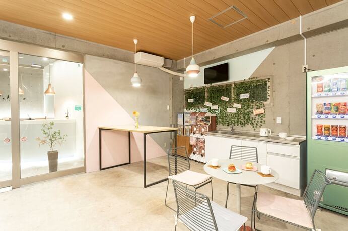 Imagen de los interiores del Hotel Playsis East Tokyo. Foto 32