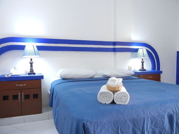 Imagen de la habitación del Hotel Plaza Almendros. Foto 7