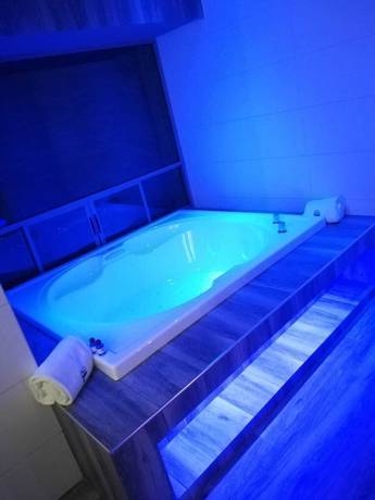 Imagen de la habitación del Hotel Plaza Arteaga. Foto 10