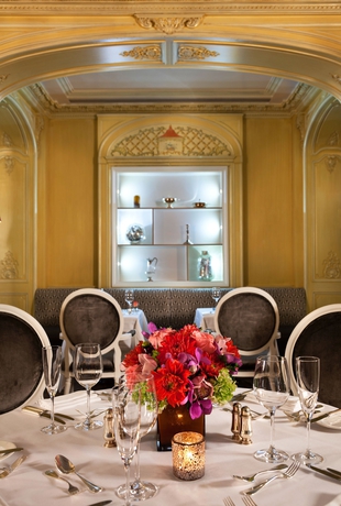 Imagen de los interiores del Hotel Plaza Athenee, Nueva York. Foto 16