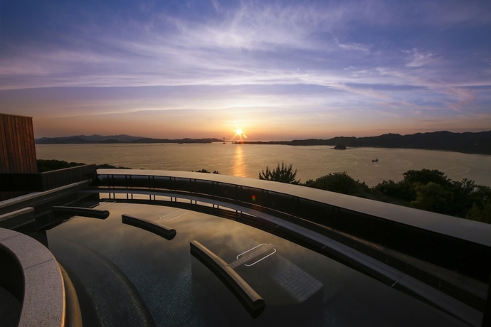 Imagen general del Hotel Plaza Awajishima. Foto 1
