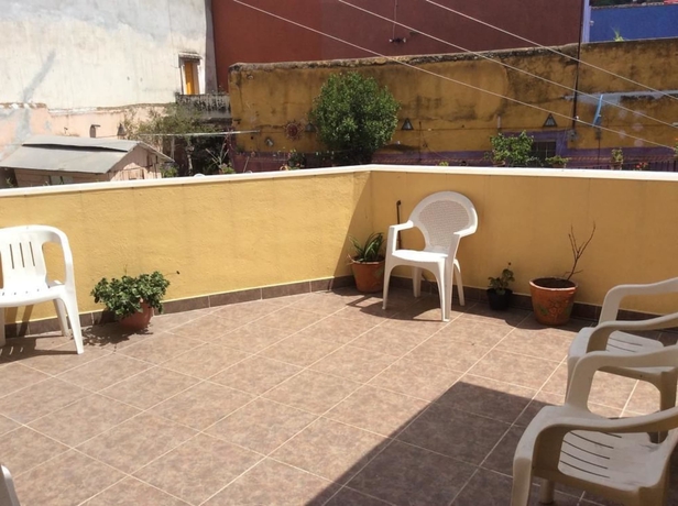 Imagen de los exteriores del Hotel Plaza Baratillo. Foto 13