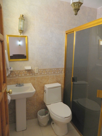 Imagen de la habitación del Hotel Plaza Baratillo. Foto 4