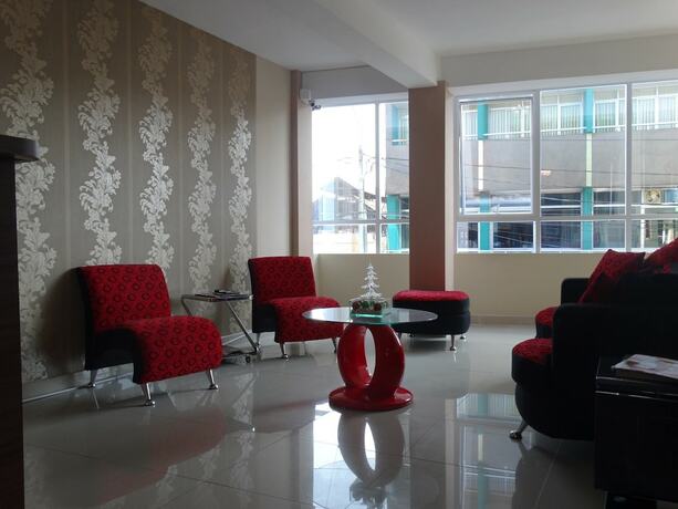 Imagen general del Hotel Plaza Barranca. Foto 7