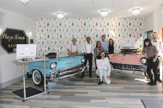 Imagen de los interiores del Hotel Plaza Beach Beachfront Resort. Foto 20