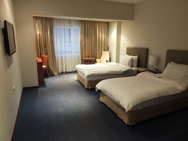 Imagen de la habitación del Hotel Plaza, Beirut. Foto 3