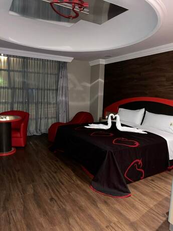 Imagen general del Hotel Plaza Belices - Solo Adultos. Foto 3