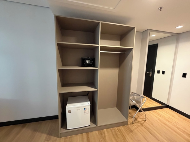 Imagen de la habitación del Hotel Plaza Belmar by HCC. Foto 5