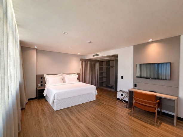 Imagen de la habitación del Hotel Plaza Belmar by HCC. Foto 9