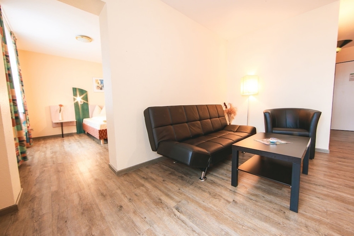 Imagen de la habitación del Hotel Plaza Bruchsal. Foto 11