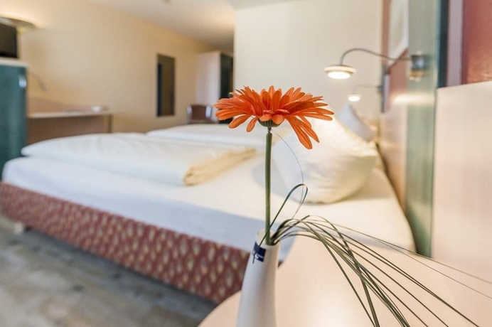 Imagen de la habitación del Hotel Plaza Bruchsal. Foto 15