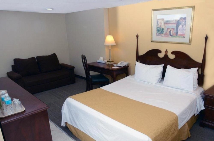 Imagen de la habitación del Hotel Plaza Calzada. Foto 4