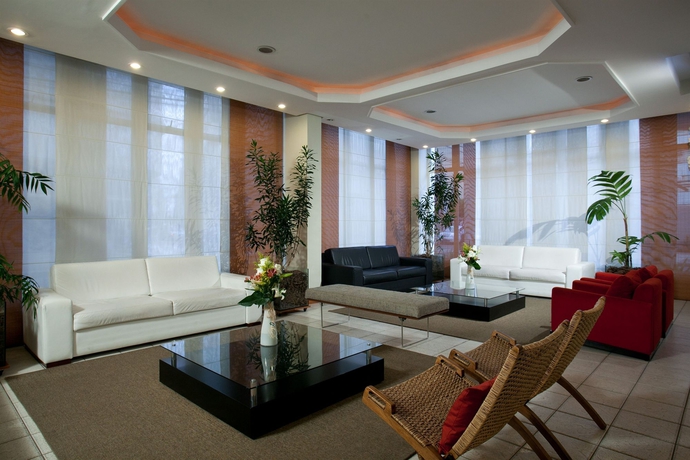 Imagen de los interiores del Hotel Plaza Cambori&uacute;. Foto 5