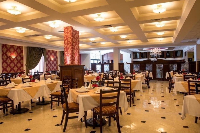 Imagen del bar/restaurante del Hotel Plaza Campeche. Foto 4