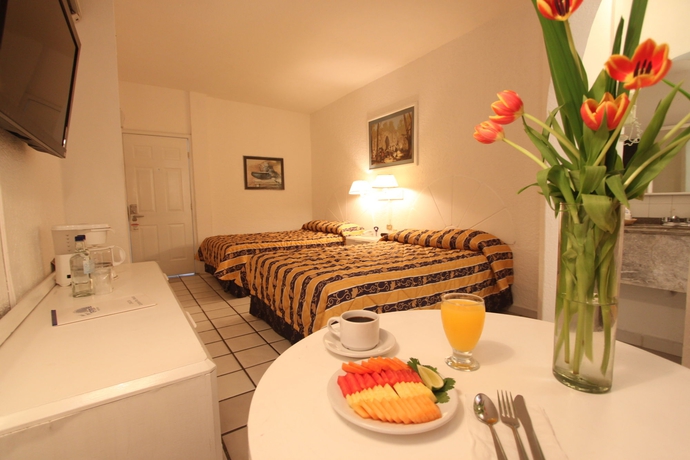 Imagen de la habitación del Hotel Plaza Caribe. Foto 6