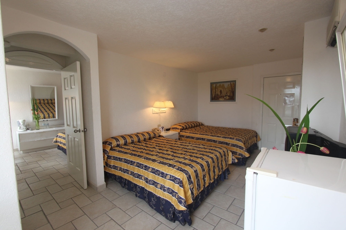 Imagen de la habitación del Hotel Plaza Caribe. Foto 8