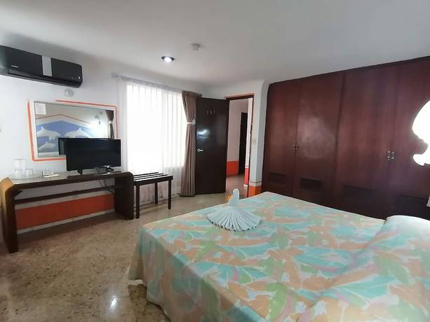 Imagen de la habitación del Hotel Plaza Carrillo\'s. Foto 2