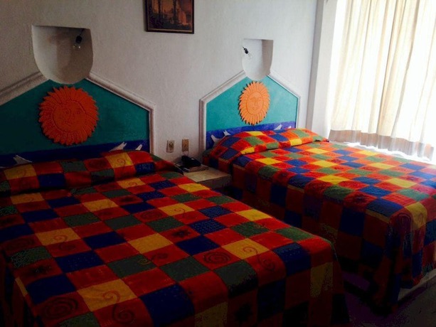Imagen de la habitación del Hotel Plaza Carrillo\'s. Foto 16