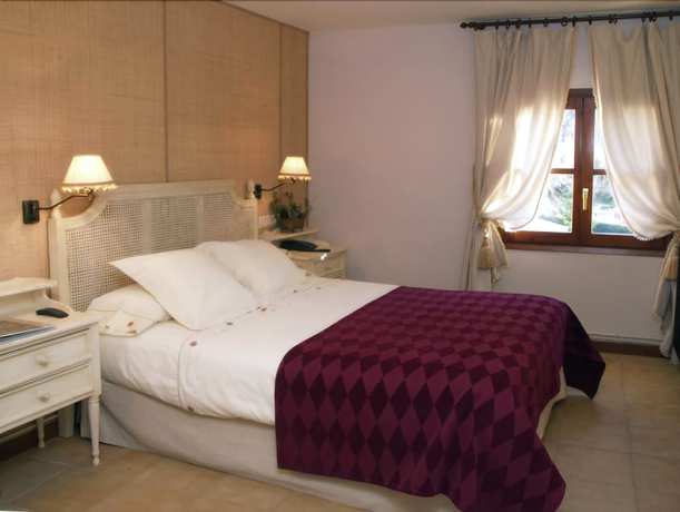 Imagen de la habitación del Hotel Plaza, Castejon de Sos. Foto 3