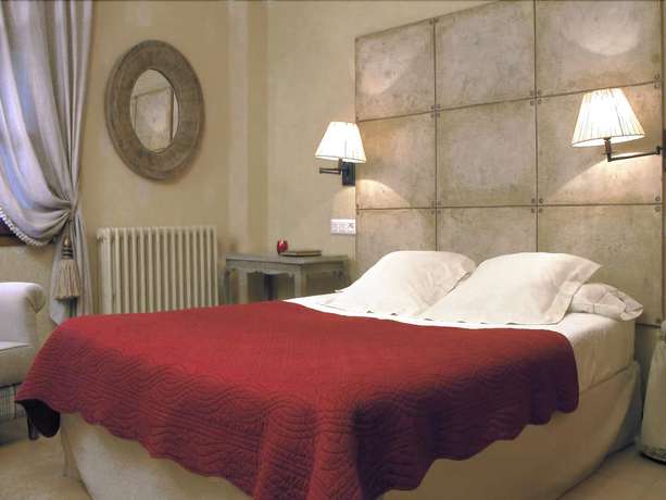 Imagen de la habitación del Hotel Plaza, Castejon de Sos. Foto 4