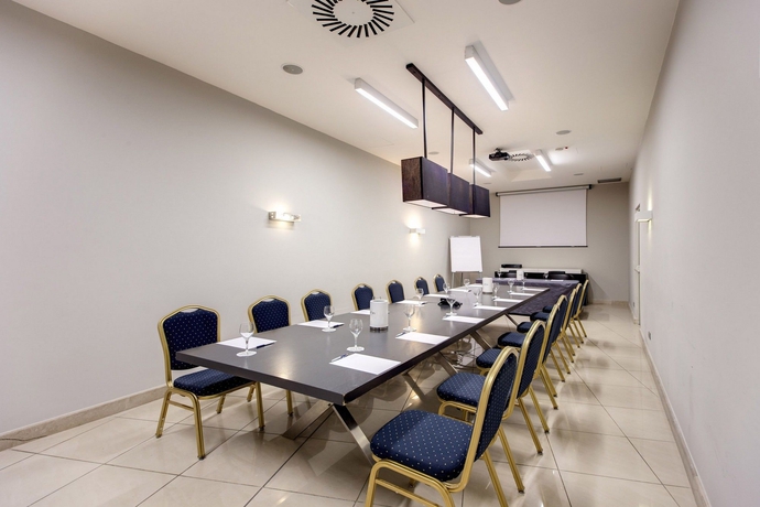 Imagen de los interiores del Hotel Plaza Catania. Foto 14