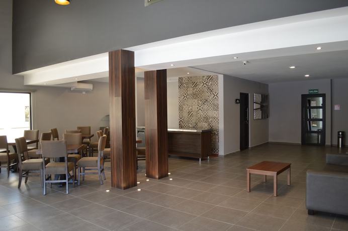 Imagen de los interiores del Hotel Plaza Catedral. Foto 17