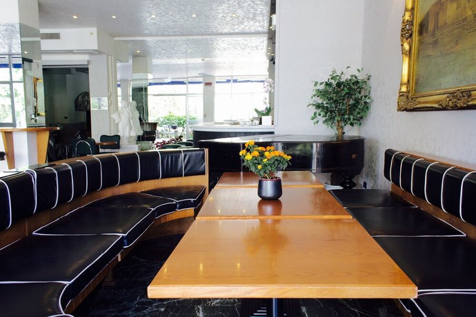 Imagen del bar/restaurante del Hotel Plaza, Cattolica. Foto 2