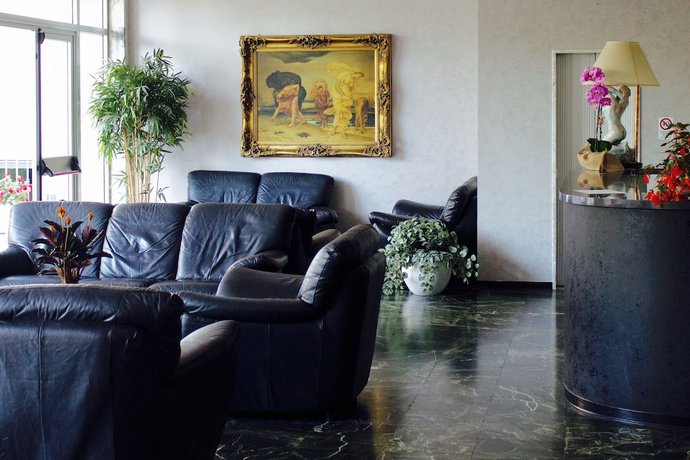 Imagen de los interiores del Hotel Plaza, Cattolica. Foto 20