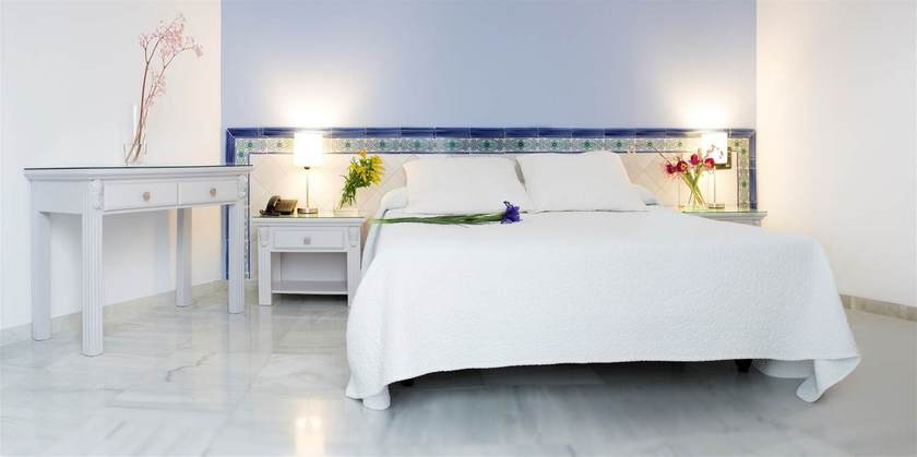 Imagen de la habitación del Hotel Plaza Cavana. Foto 7