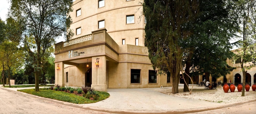 Imagen general del Hotel Plaza Central Canning. Foto 2