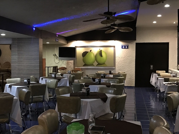 Imagen del bar/restaurante del Hotel Plaza Centro. Foto 2