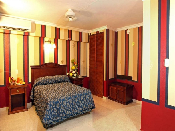 Imagen de la habitación del Hotel Plaza Colonial. Foto 6
